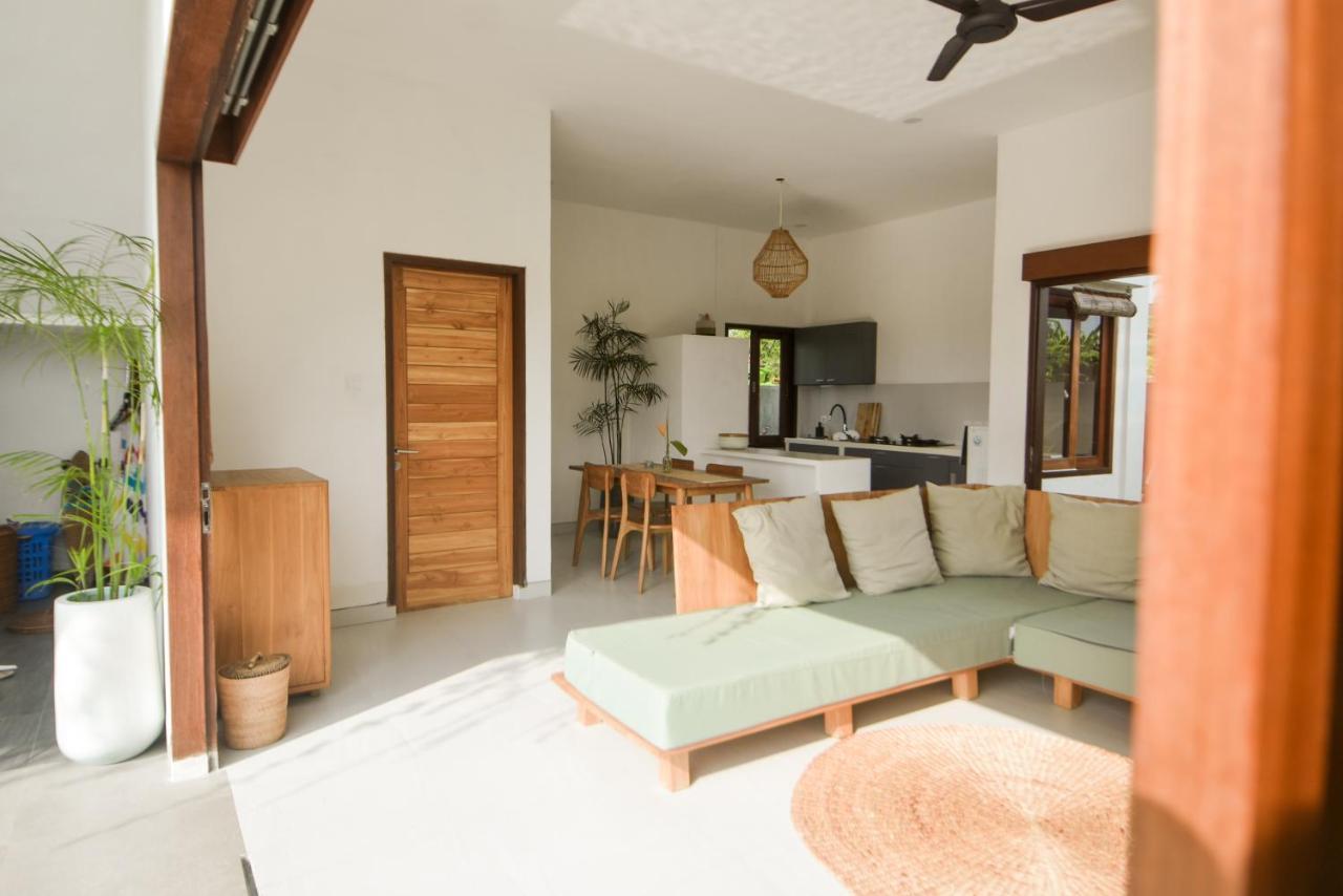 Three Palms Surf & Stay Medewi Airsatang Zewnętrze zdjęcie
